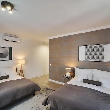 Amazing Design Dohany Str *