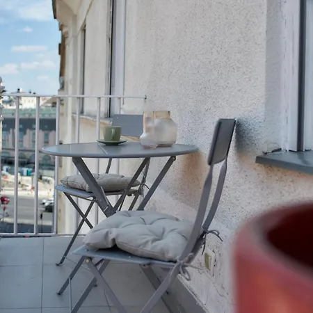 Διαμέρισμα Amazing Design Dohany Str