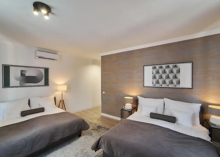 Amazing Design Dohany Str *